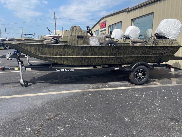 2025 Lowe Roughneck Center Console RX1760 Pathfinder Heavy D