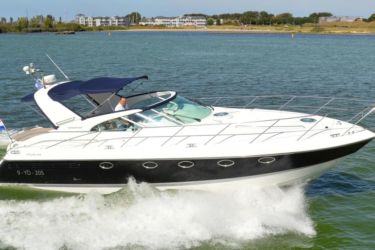 1999 Fairline Targa 43