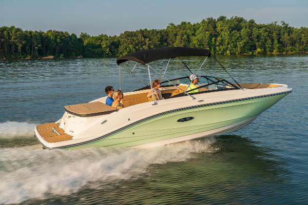 Sea Ray 23SPX Manufacturer Provided Image