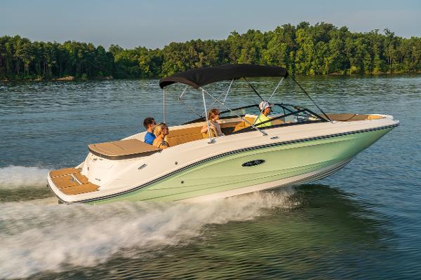2024 Sea Ray SPX 230