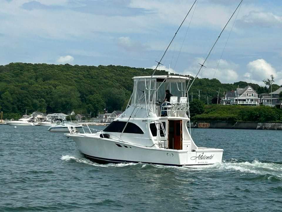1996 Luhrs 32 Convertible