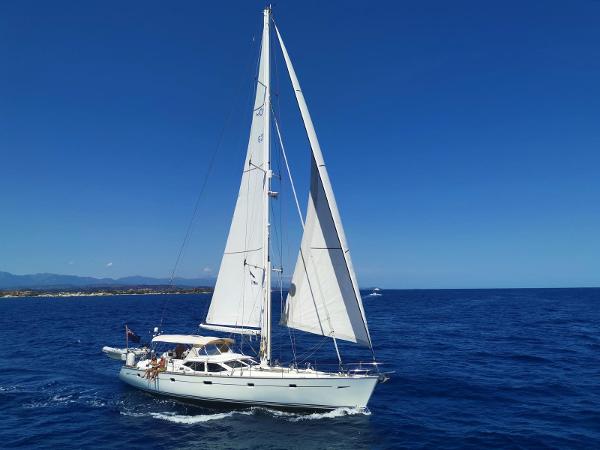 2005 Oyster 62