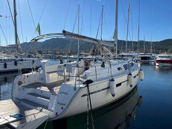 Bavaria 46 style 2016 Bavaria 46 Style yacht docked in a marina, surrounded by other sailboats.