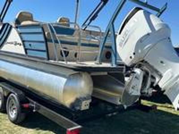 2024 South Bay 523UL