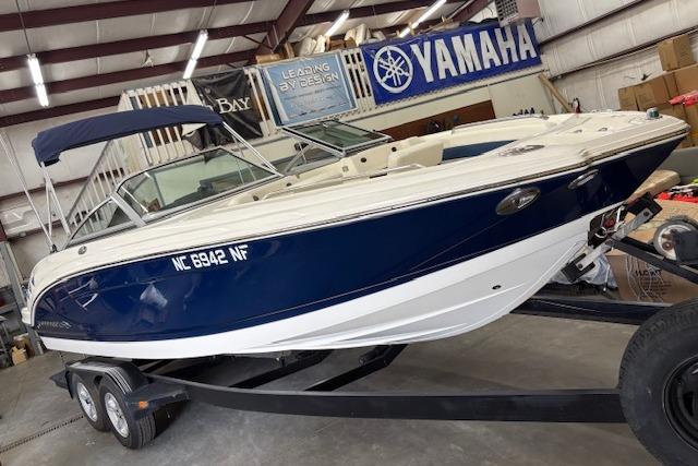 2011 Chaparral 226 SSi