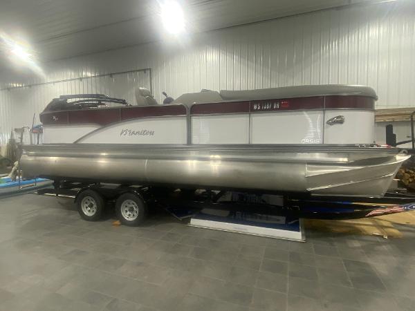 2022 Manitou 23 Aurora LE RF, West Bend Wisconsin - boats.com