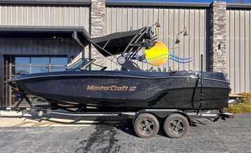 2025 MasterCraft XT24