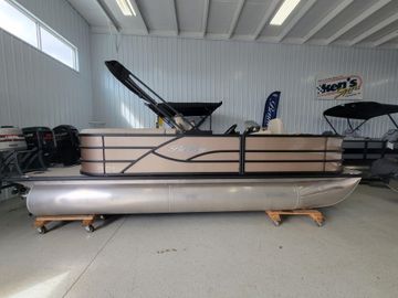 2025 Bentley Pontoons FISH 200 CW