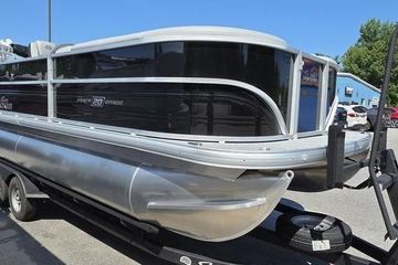 2026 Sun Tracker Party Barge 20 DLX