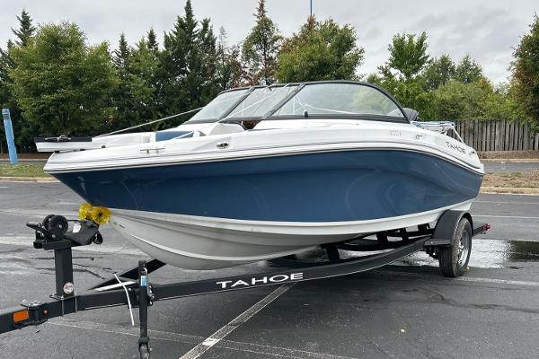 2024 Tahoe 200 S