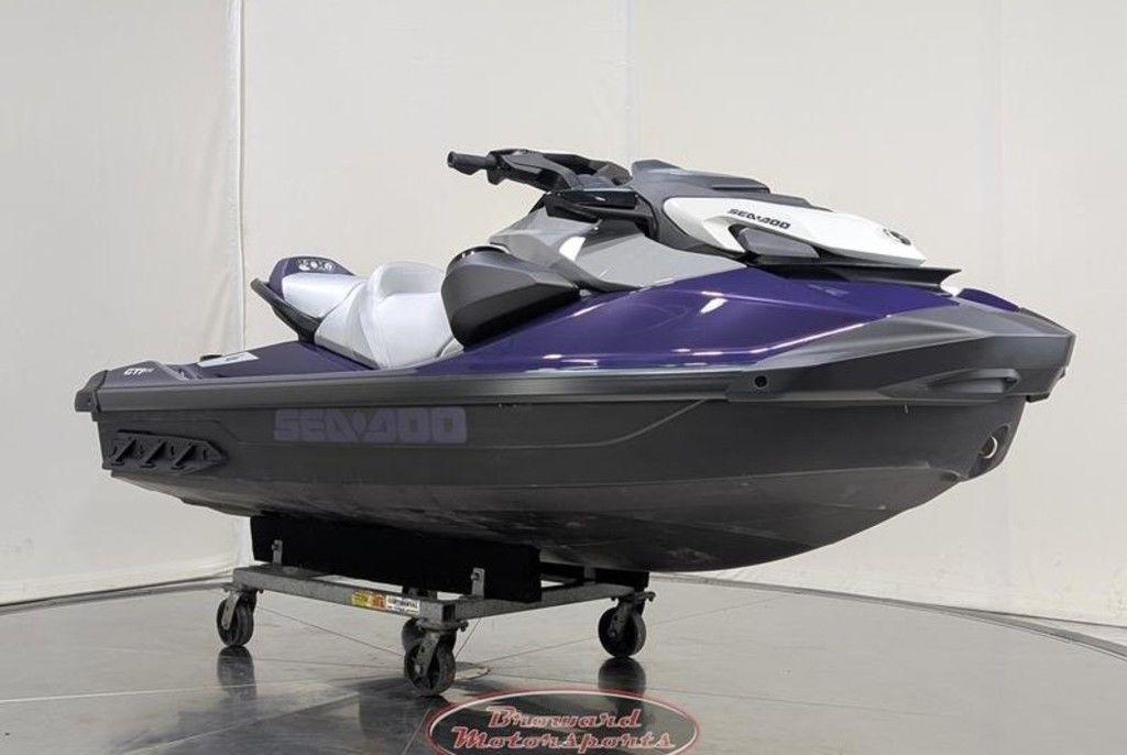 2025 Sea-Doo GTI™ SE 130 iBR Tech, Audio, iDF, iBR