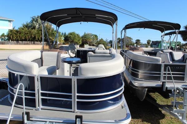 2026 Sylvan Mirage 820 PARTY FISH