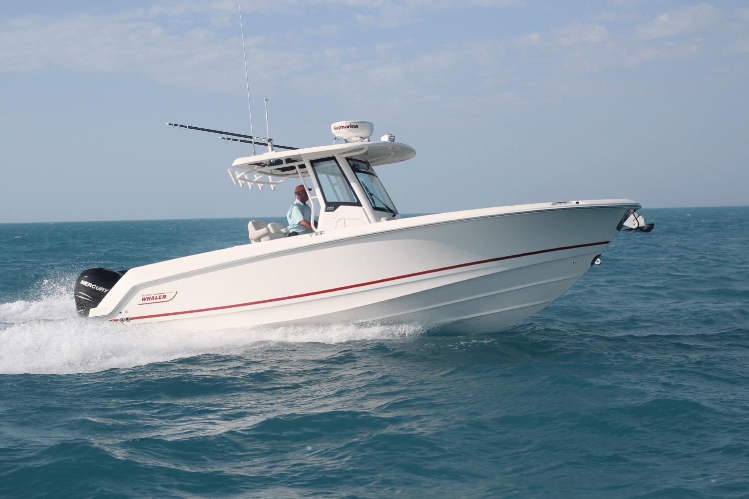 2026 Boston Whaler 280 Outrage