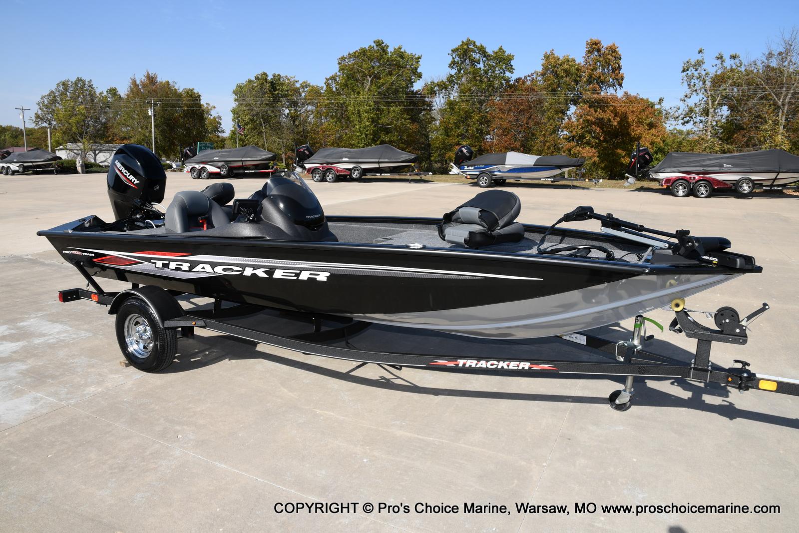 2023-tracker-pro-team-175-txw-w-60hp-mercury-4-stroke-warsaw-missouri