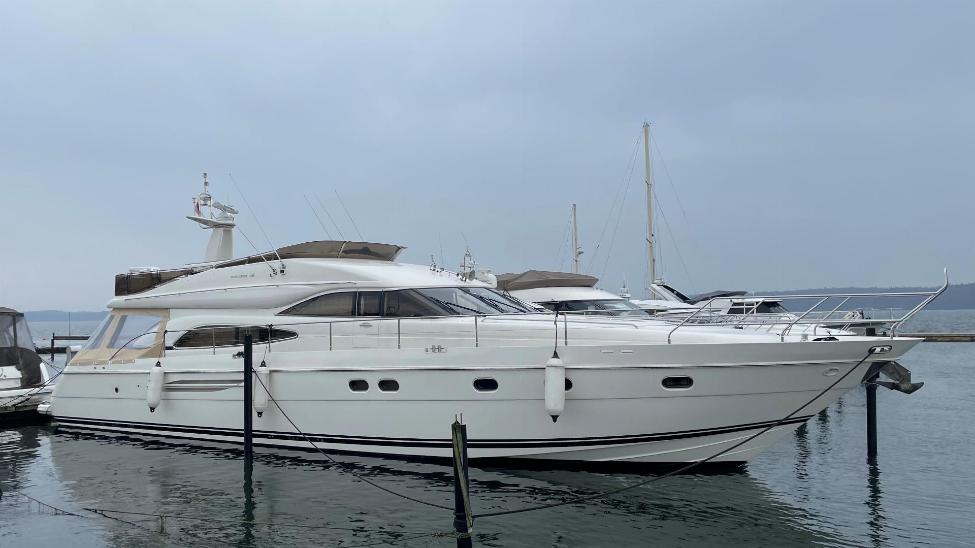 1999 Princess 65 Fly