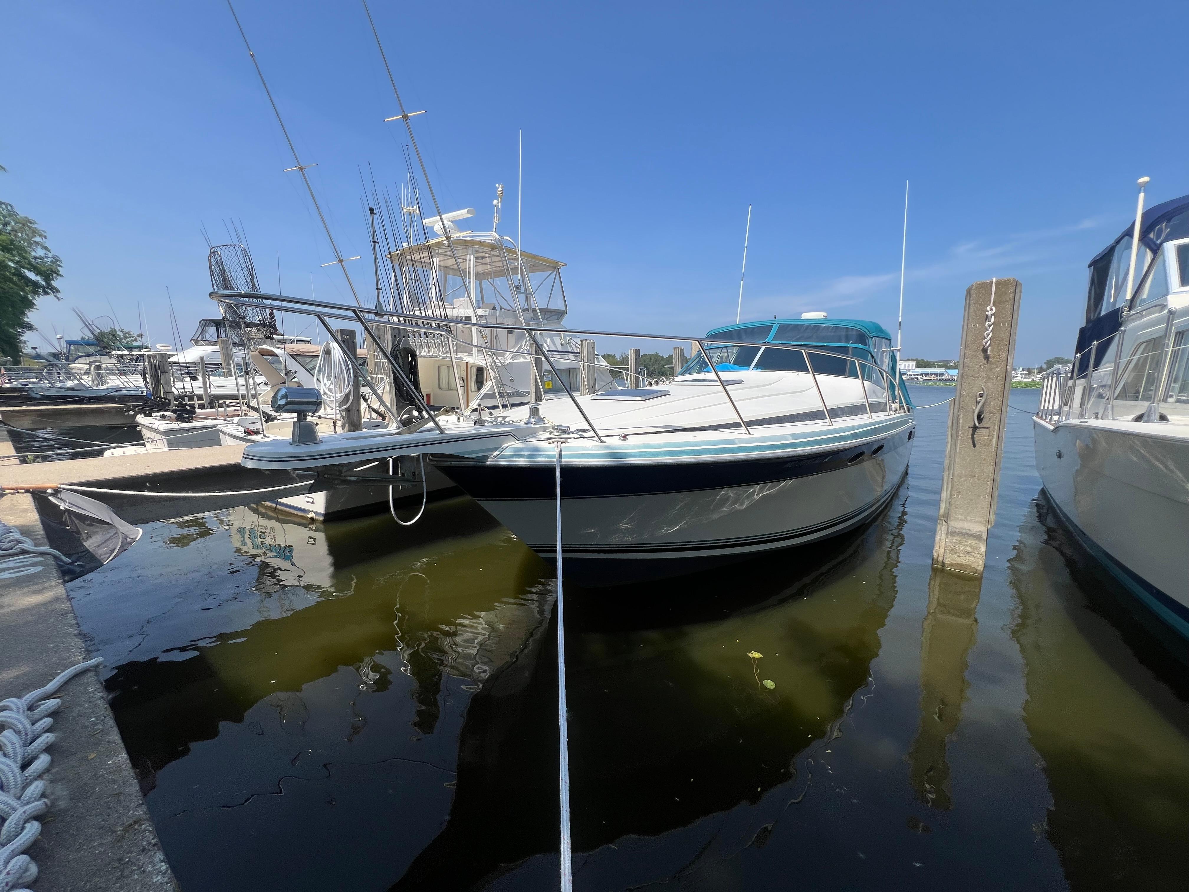 1988 Wellcraft 3400 Grand Sport