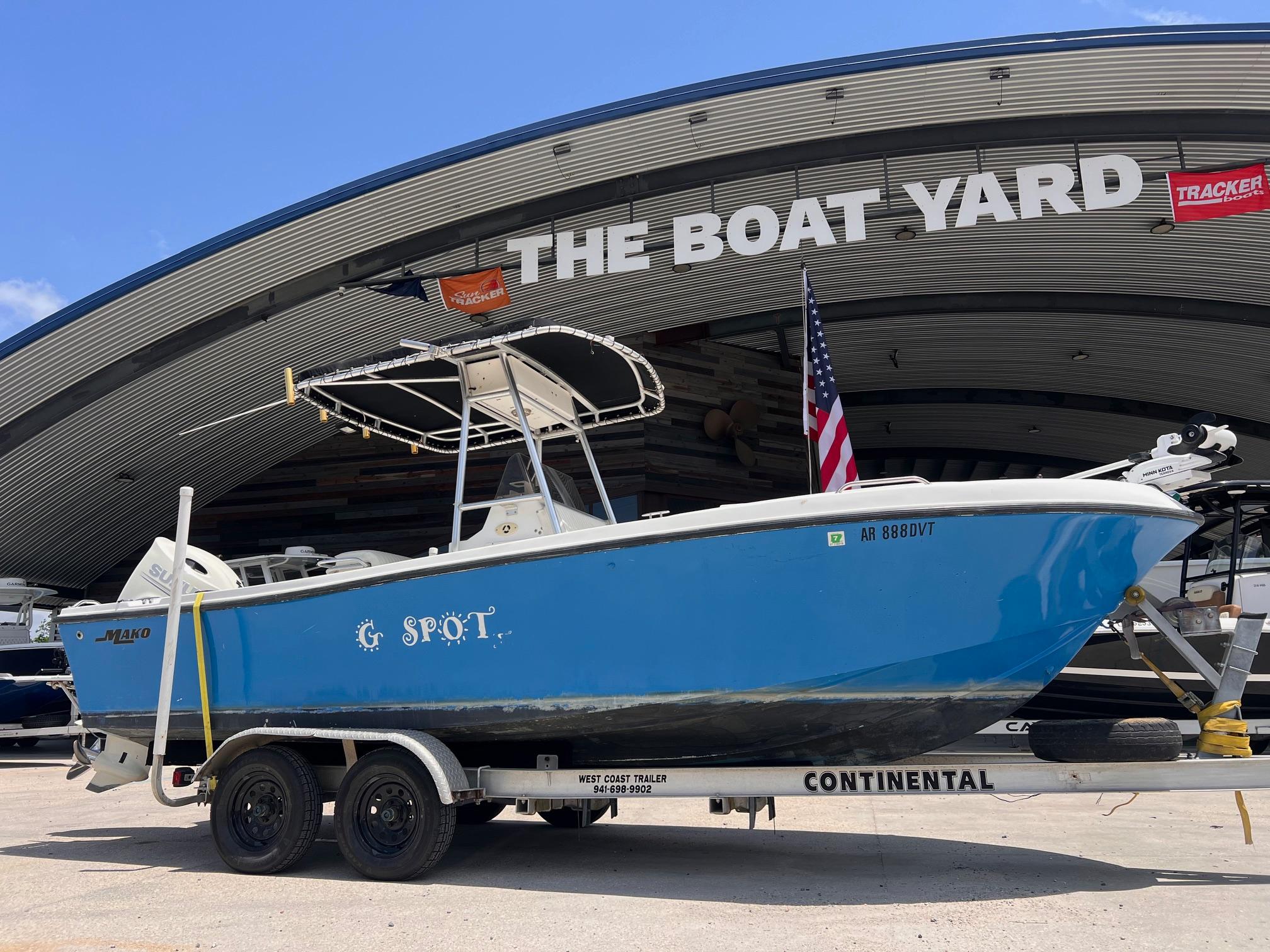 1998 Mako 221 CC