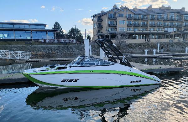 Yamaha Boats 212XD