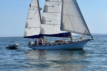 1985 Herreshoff Nereia Molly's Cove 38' W/ FRP Hull!