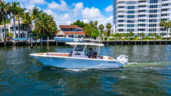 2023 Sea Pro 320 DLX Offshore