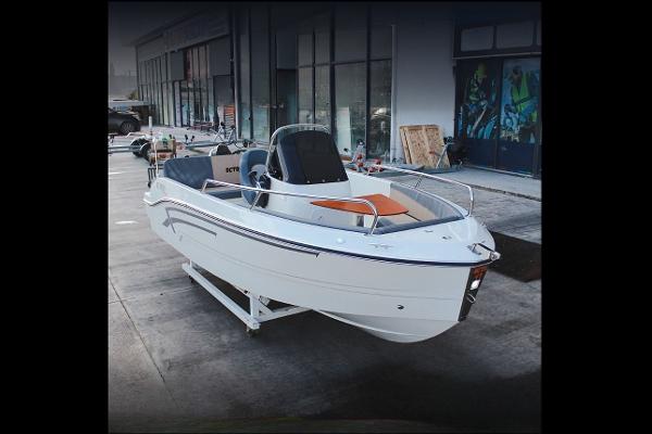 2025 Motor Yacht Octopus Octo47 CC