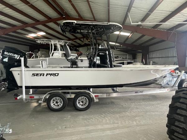 2025 Sea Pro 230 Bay