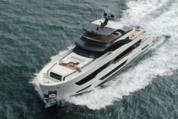 2025 Ocean Alexander 35 Revolution