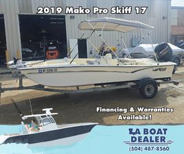 Mako Pro Skiff 17 CC 2019 Mako Pro Skiff 17 boat on trailer, available at LA Boat Dealer.