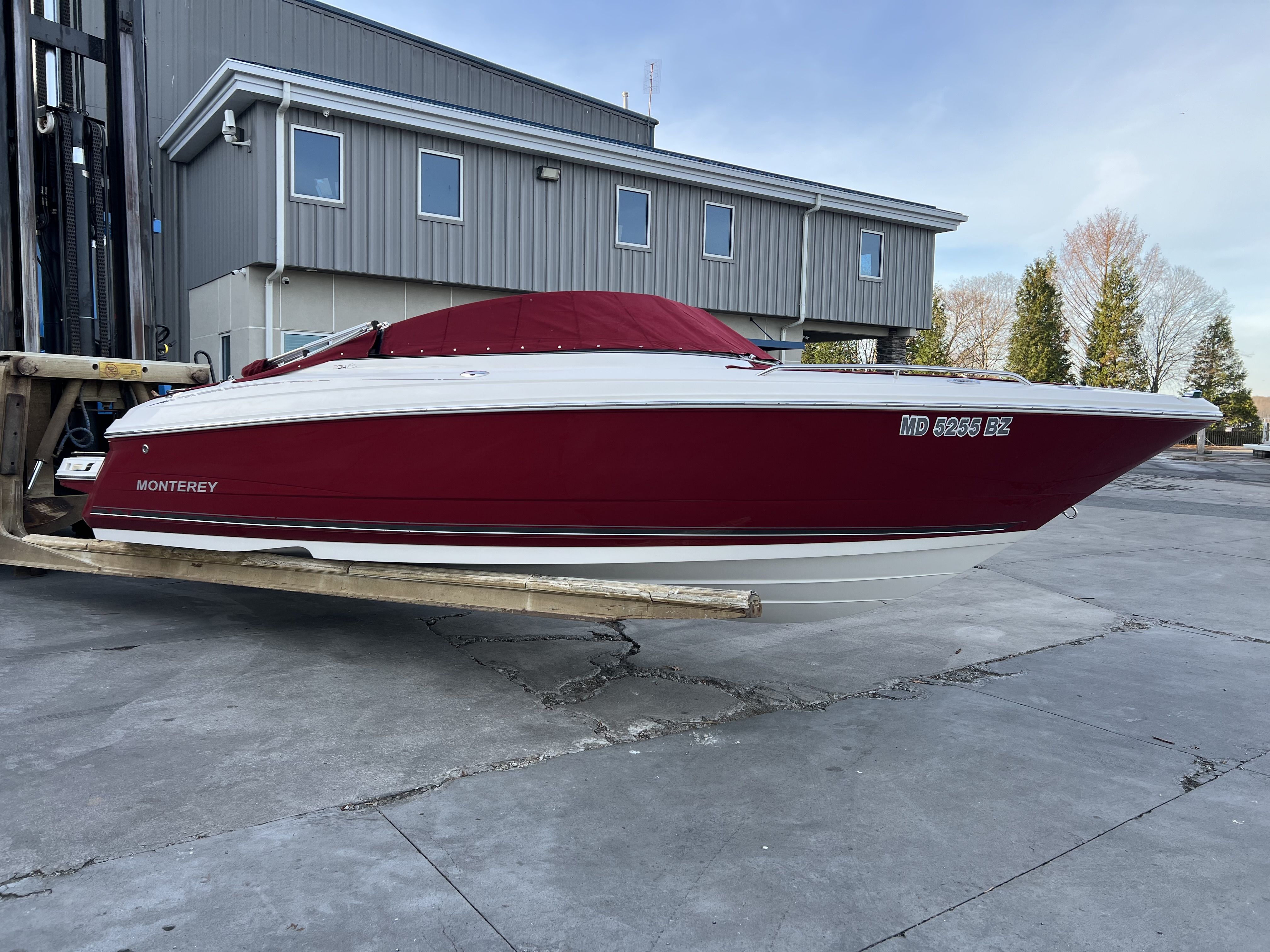 2006 Monterey 234FS