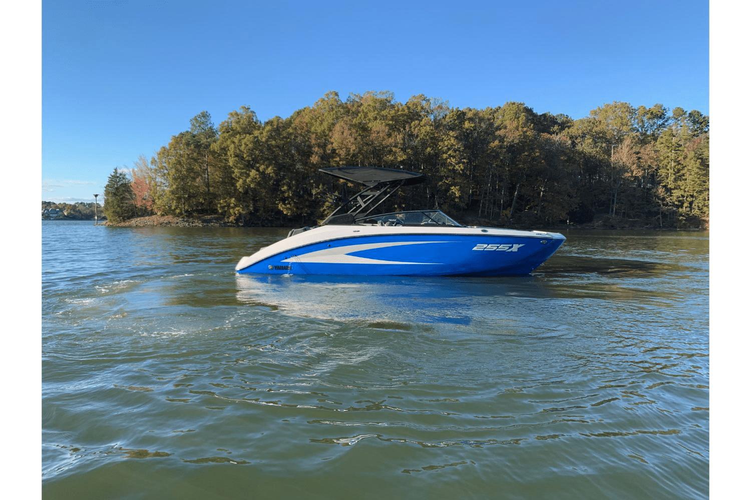 2025 Yamaha Boats 255XD