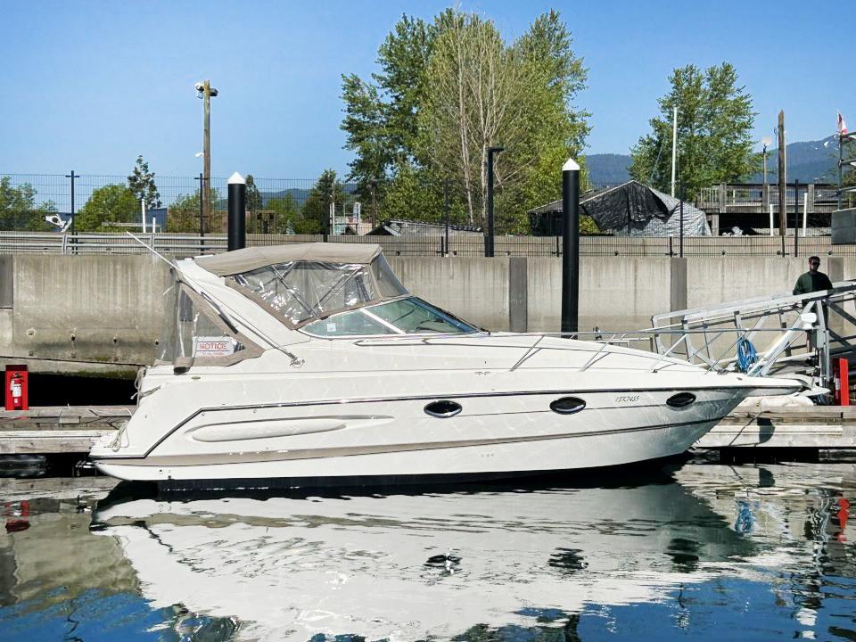 2003 Maxum 2900SCR