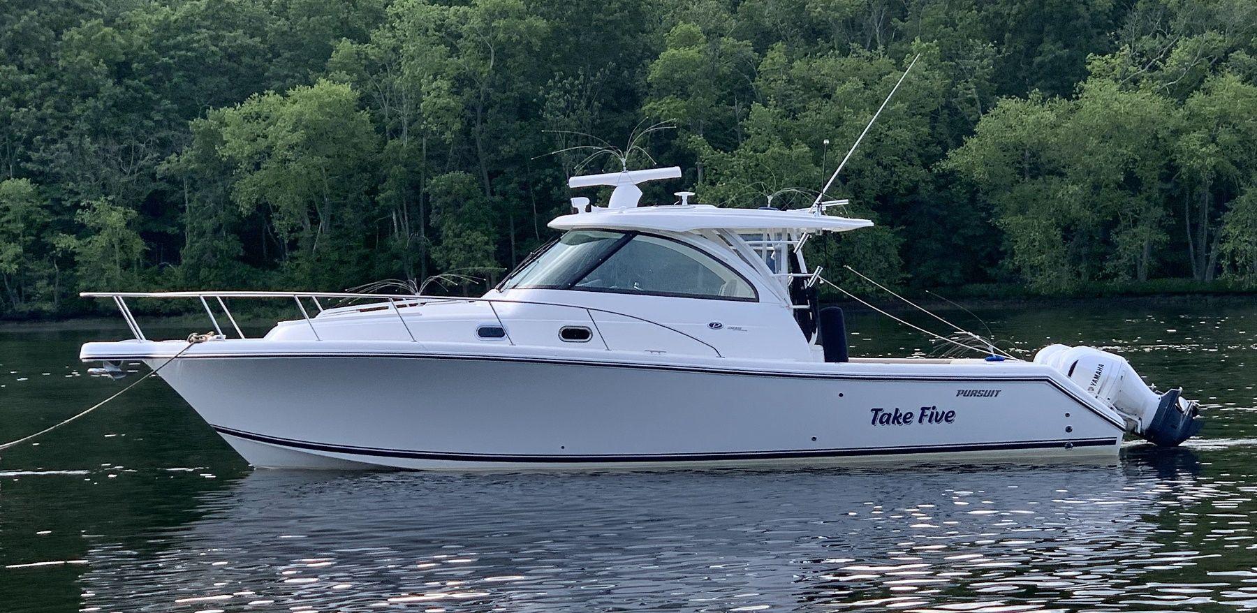 2019 Pursuit OS 385 Offshore