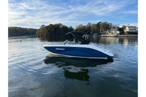 Yamaha Boats AR220