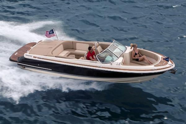 2022 Chris-Craft Launch 27