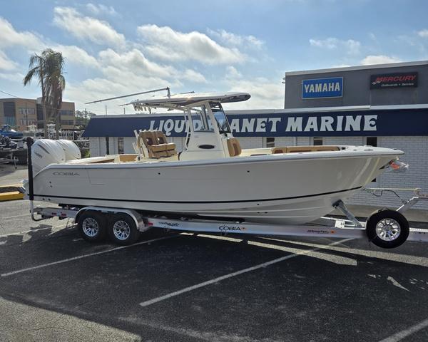2025 Cobia 285 CC