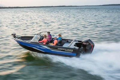 Crestliner 2250 Sportfish Boat