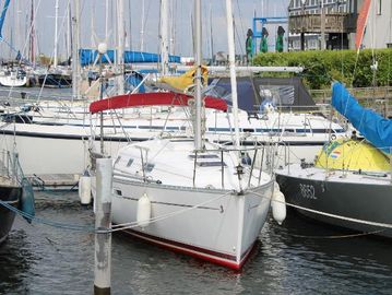 2002 Beneteau Oceanis Clipper 311
