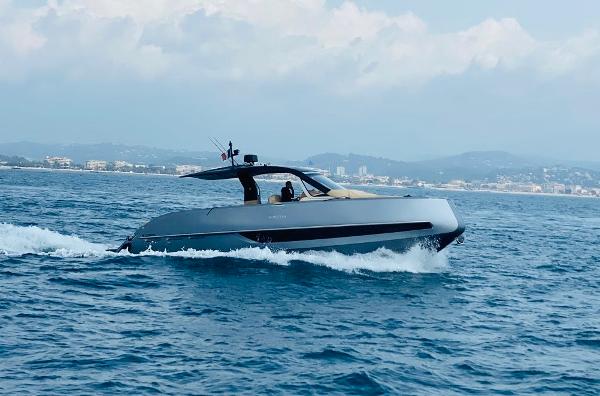 2024 Invictus TT420