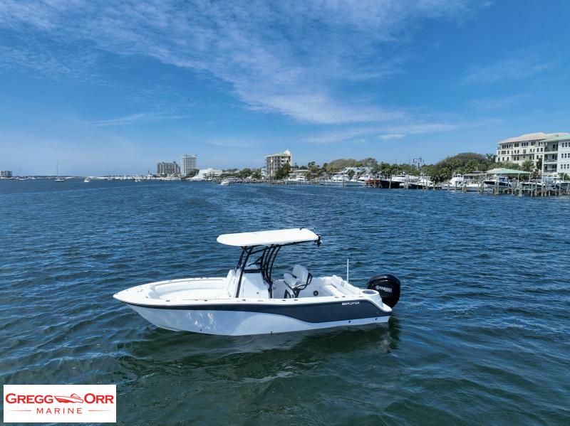 2024 Sea Fox Boat Company 248 SIDE CONSOLE