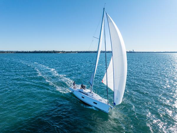 Beneteau First 44