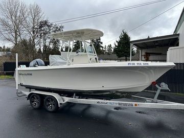2022 Sailfish 220 CC