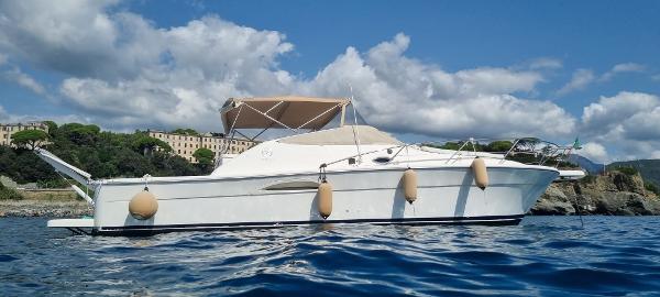 2000 Riviera 3000 Offshore