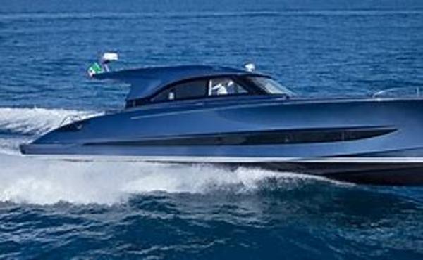 Solaris Power 48 Lobster 2024 Solaris Power 48' Lobster yacht cruising on the ocean.
