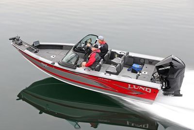 Lund 1975 Pro-v Boat