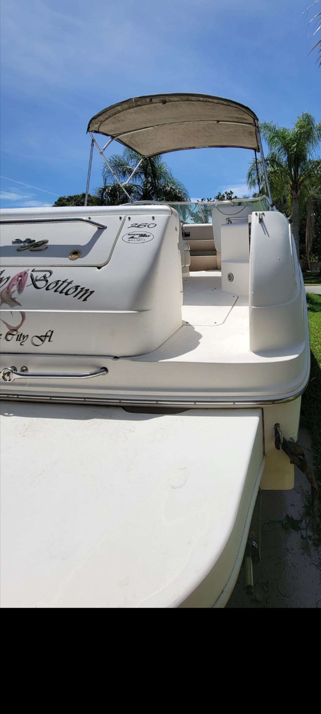 2000 Sea Ray 260 Sundancer
