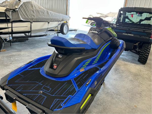 Yamaha WaveRunner VX Limited Ho 2024 Yamaha WaveRunner VX Limited Ho in a garage with other vehicles.
