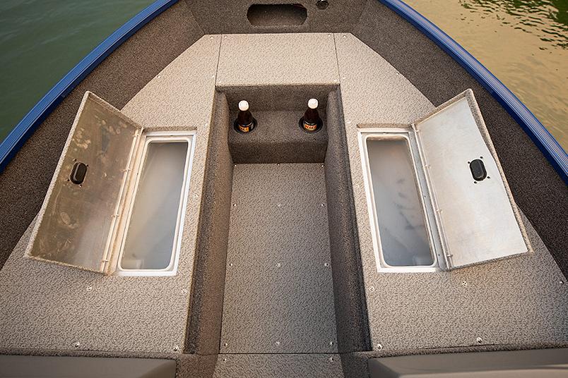 Lowe Boat image