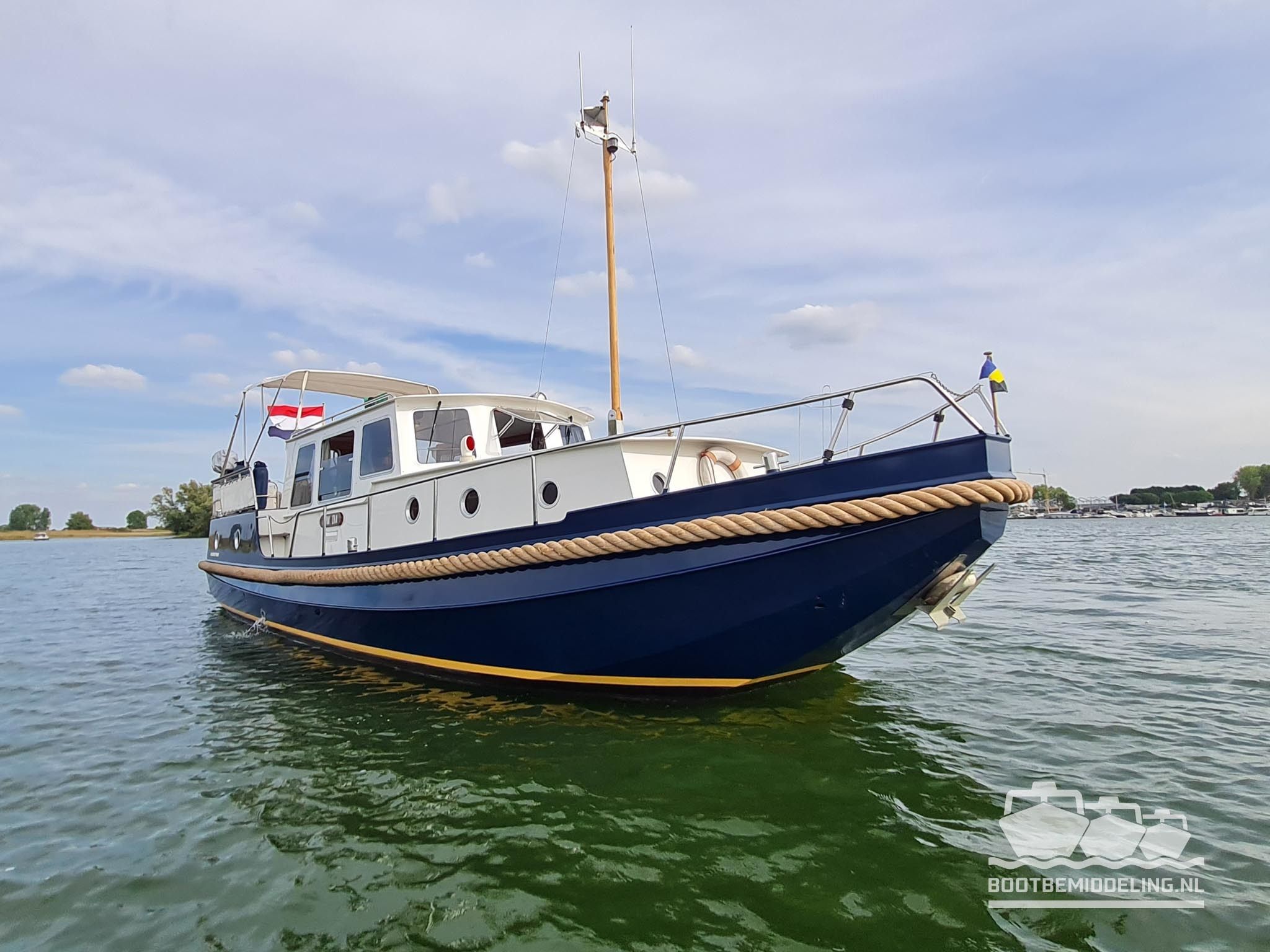 1986 Linssen Sturdy 1000 AC Royal