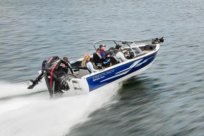 Crestliner 1850 Super Hawk Boat