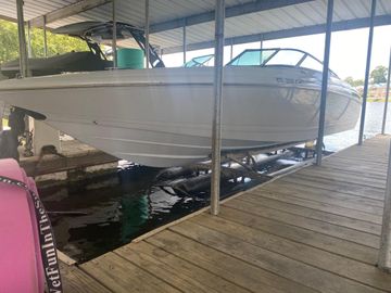 1993 Cobalt 252